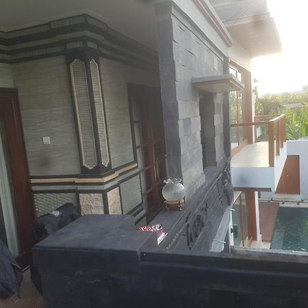 Yogi Homestay Canggu Dış mekan fotoğraf