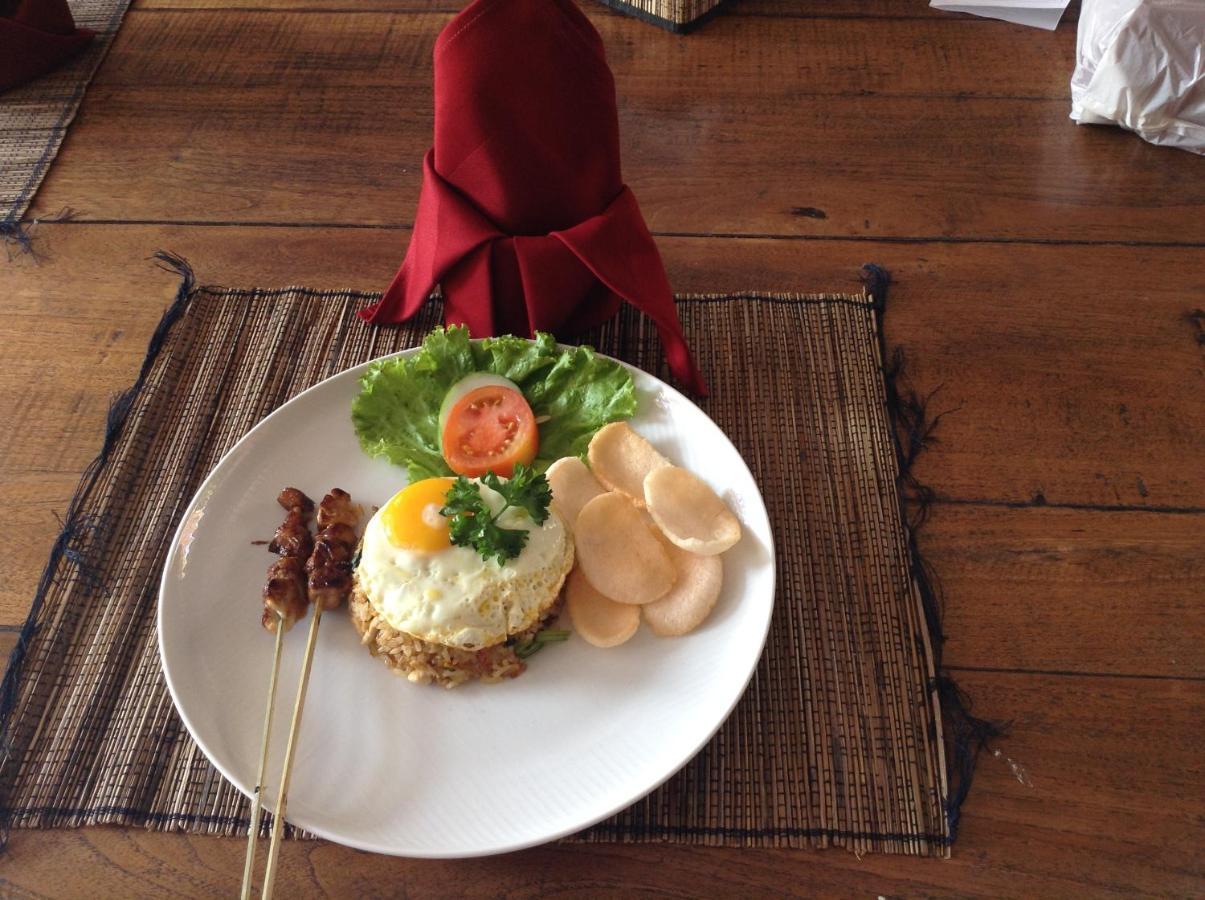 Yogi Homestay Canggu Dış mekan fotoğraf